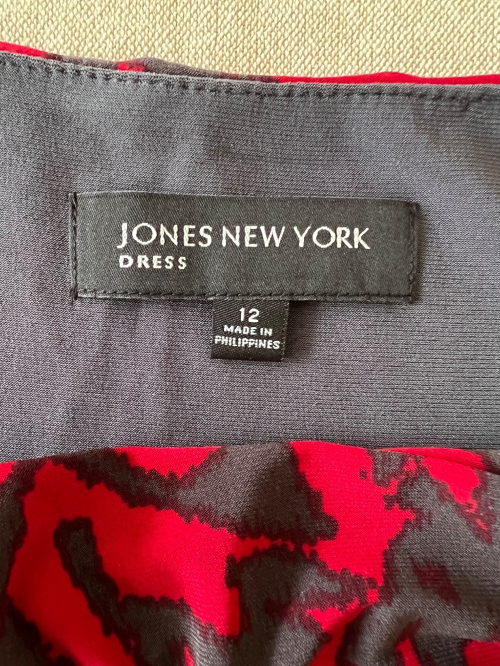 Jones New York Red & Charcoal Gray Floral Print Sheath Dress Size 12 - Picture 4 of 10